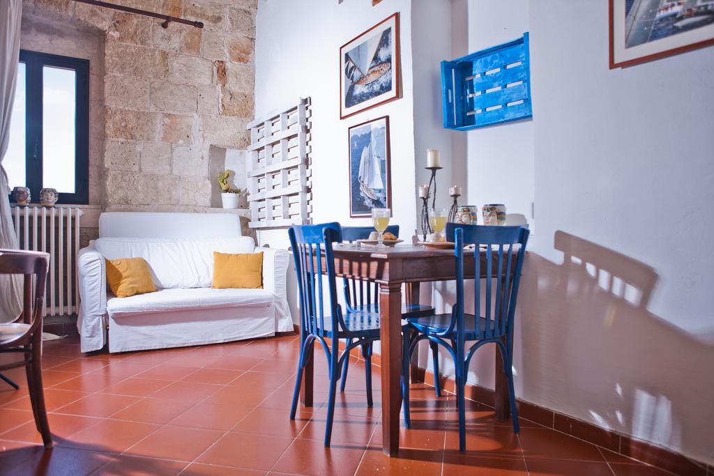 Levante Rooms Поліньяно-а-Маре Екстер'єр фото