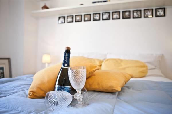 Levante Rooms Поліньяно-а-Маре Екстер'єр фото