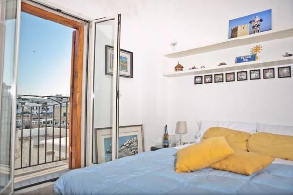 Levante Rooms Поліньяно-а-Маре Екстер'єр фото