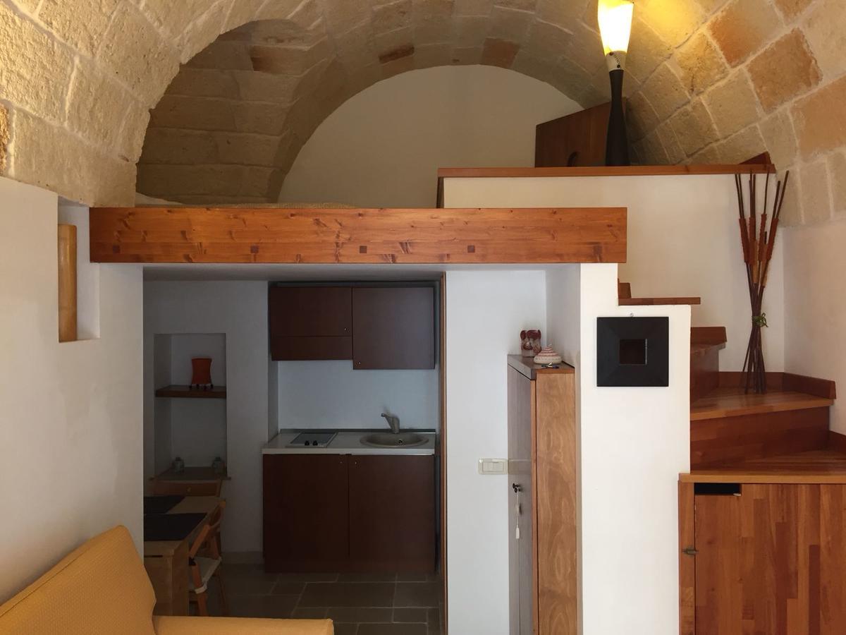 Levante Rooms Поліньяно-а-Маре Екстер'єр фото
